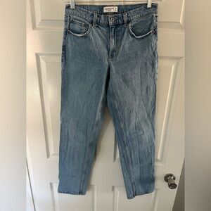 Abercrombie & Fitch The 90’s Straight Mid-Rise